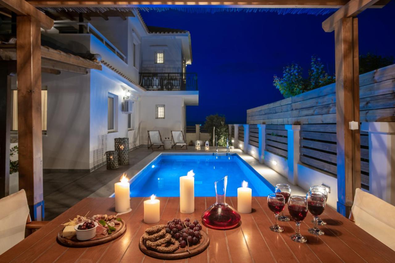 Villa Elizabeth - Seafront Classic Villa! Argassi Dış mekan fotoğraf