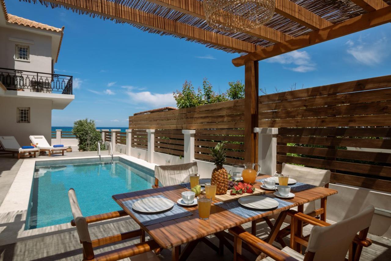 Villa Elizabeth - Seafront Classic Villa! Argassi Dış mekan fotoğraf