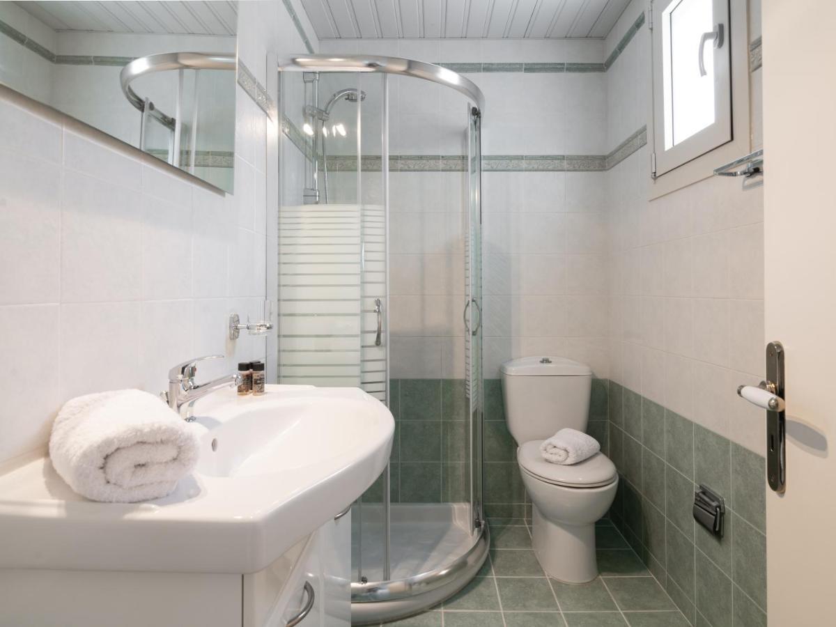 Villa Elizabeth - Seafront Classic Villa! Argassi Dış mekan fotoğraf
